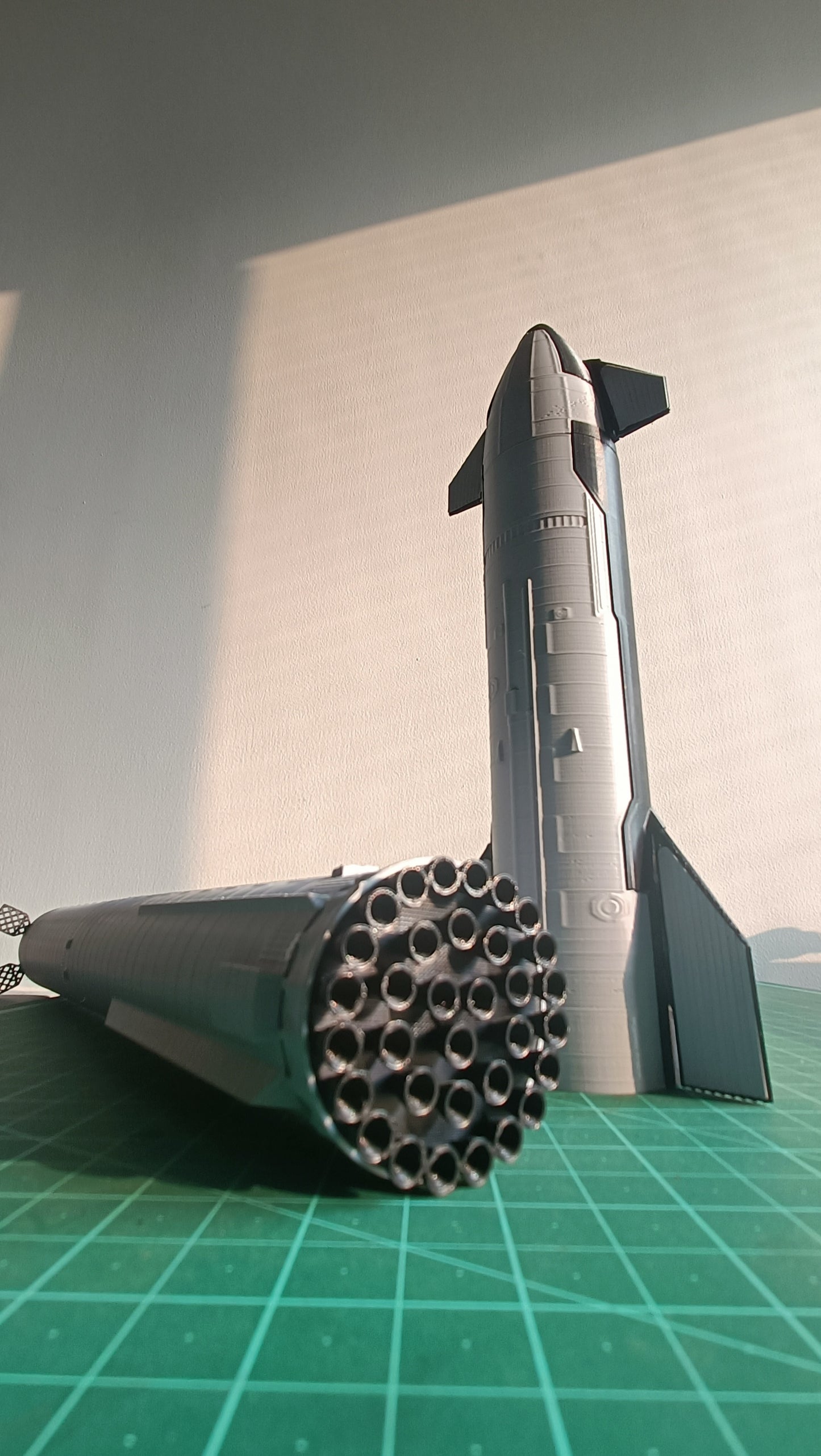 SpaceX Starship + Superheavy 1:200 Scale Model for Room Decor