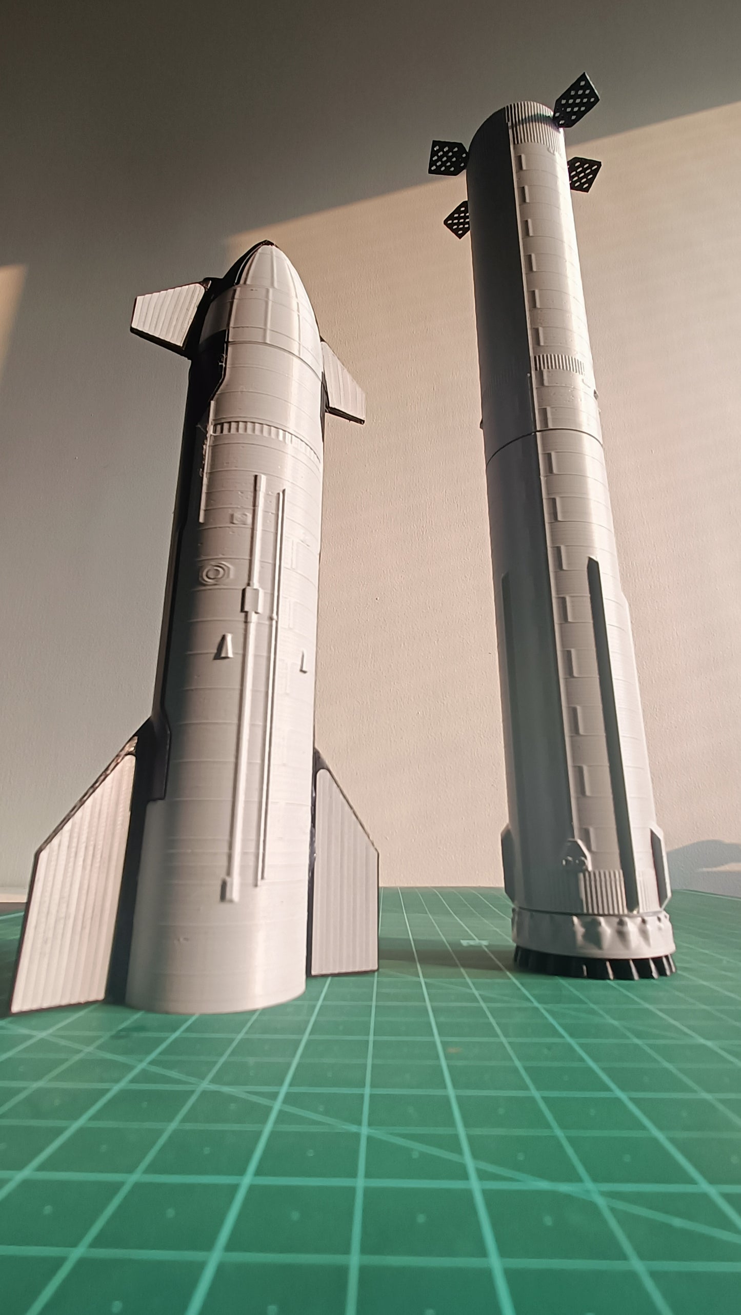 SpaceX Starship + Superheavy 1:200 Scale Model for Room Decor